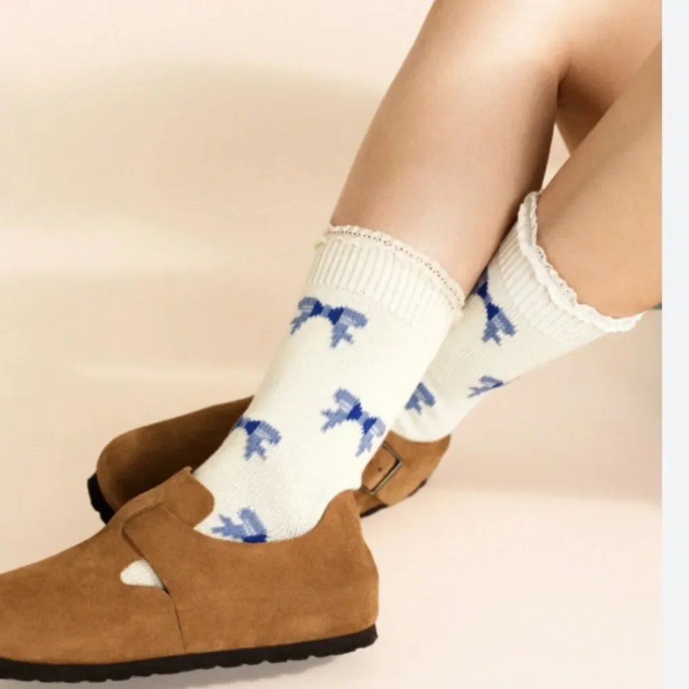 Hansel from Basel BUNDLE TWO PAIRS of All Over Bows Crew, Ivory/blue, NWT